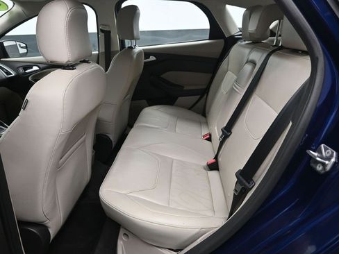 Used 2016 Ford Focus Electric Hatchback w/ Exterior Protection Package image 28