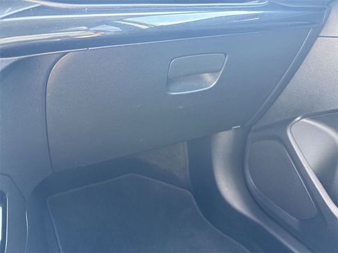 Used 2021 Chevrolet TrailBlazer LT image 35