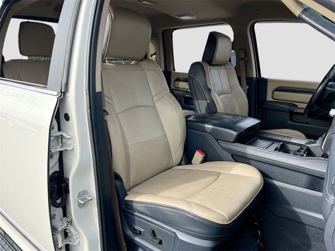 Certified 2022 RAM 3500 Limited image 29