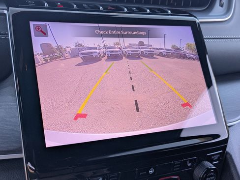 New 2025 Jeep Grand Cherokee Limited w/ Black Appearance Package RWD image 19