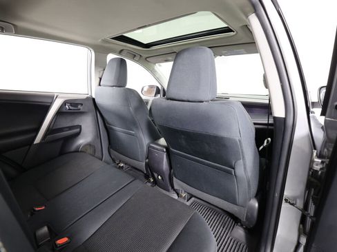 Used 2016 Toyota RAV4 XLE image 20