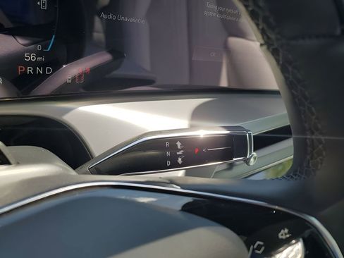 New 2026 Cadillac Vistiq Luxury image 37