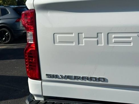 Used 2025 Chevrolet Silverado 2500 LT AWD/4WD image 17