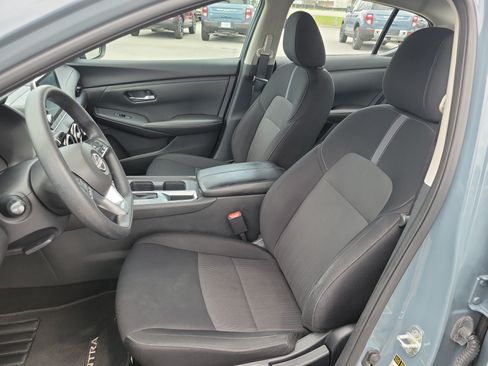 Used 2024 Nissan Sentra SV FWD image 19