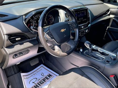 Used 2022 Chevrolet Traverse Premier w/ LPO, Floor Liner Package FWD image 14
