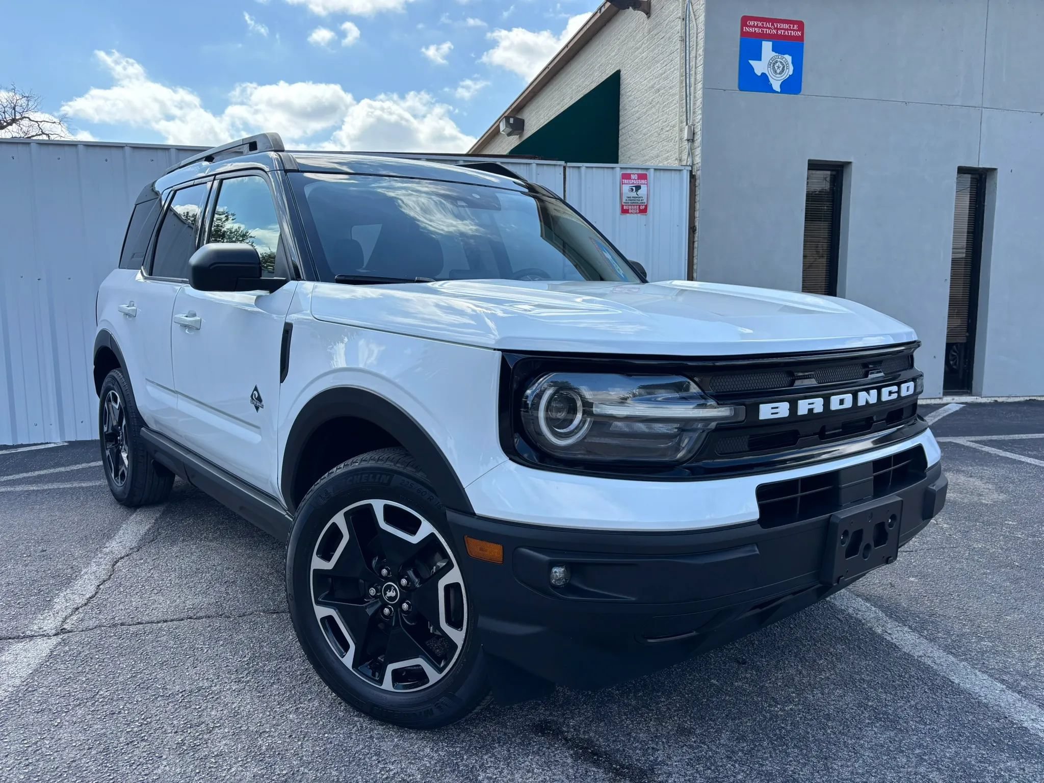 Used 2024 Ford Bronco Sport Outer Banks w/ Tech Package AWD/4WD image 7