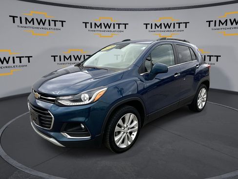 Used 2020 Chevrolet Trax Premier image 1