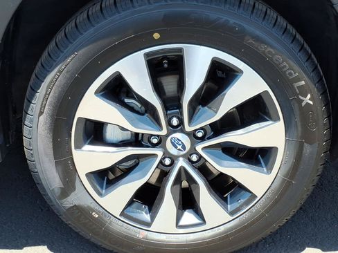 Used 2024 Subaru Outback Touring XT AWD/4WD image 9