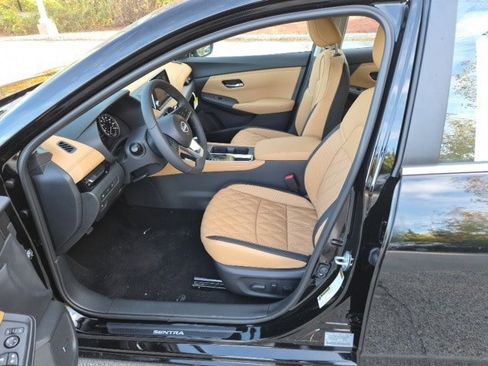 New 2025 Nissan Sentra SV w/ SV Premium Package image 16