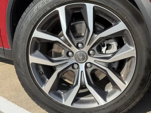 Certified 2024 Acura MDX w/ Technology Package FWD image 9