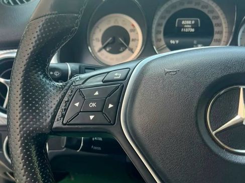 Used 2015 Mercedes-Benz GLK 350 2WD image 26