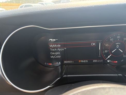 Used 2021 Ford Mustang Premium RWD image 28