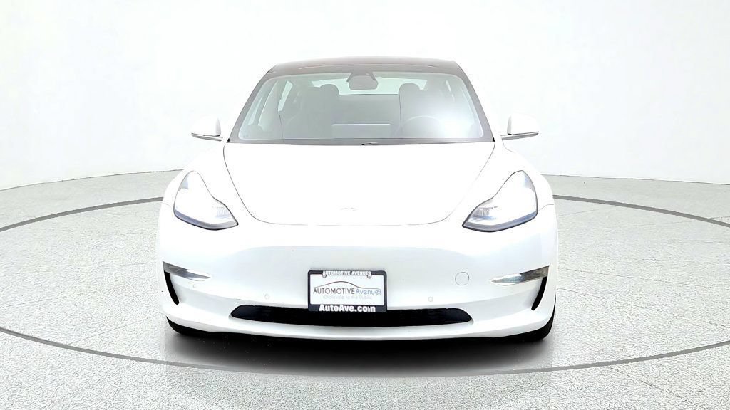 Used 2018 Tesla Model 3 Performance AWD/4WD image 2