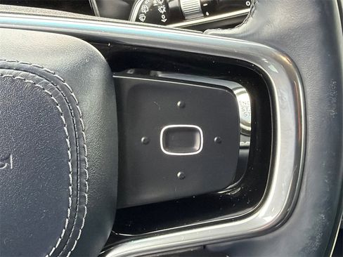 Used 2024 Lincoln Nautilus Reserve image 26