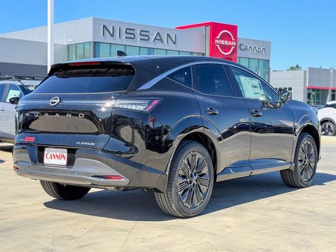 New 2026 Nissan Murano Platinum w/ Cargo Package AWD/4WD image 10