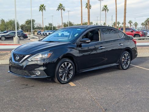 Used 2017 Nissan Sentra SR image 2