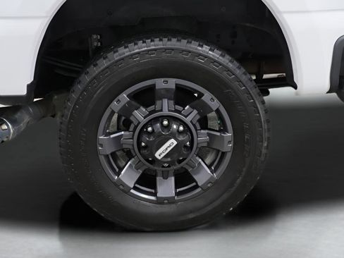 Used 2024 Ford F250 Lariat w/ Lariat Ultimate Package image 36