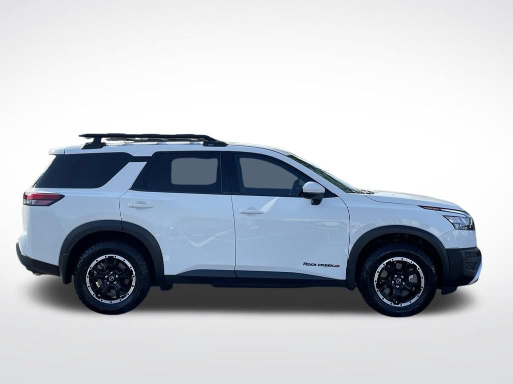 Used 2025 Nissan Pathfinder Rock Creek AWD/4WD image 7