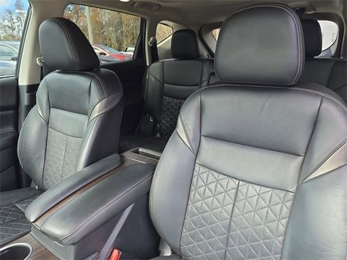 Certified 2022 Nissan Murano Platinum w/ Cargo Package image 25