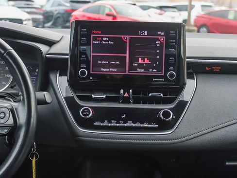 Used 2022 Toyota Corolla SE w/ Carpet Mat Package (TMS) image 11