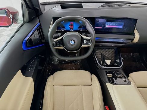 Used 2025 BMW X3 xDrive30i w/ Premium Package AWD/4WD image 24