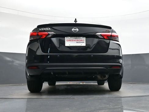 New 2025 Nissan Versa SR w/ Trunk Package image 30