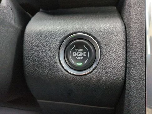 Used 2025 GMC Acadia Denali AWD/4WD image 19