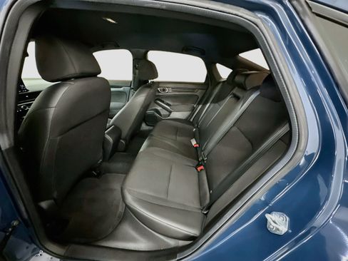 Used 2025 Honda Civic Sport image 28
