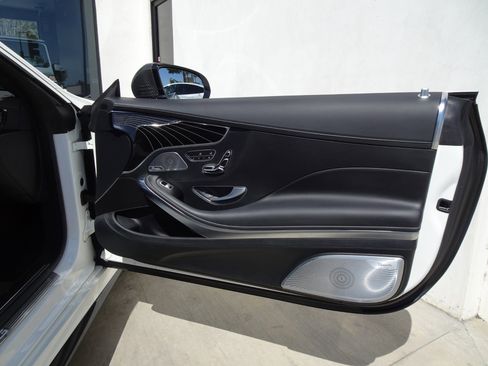 Used 2018 Mercedes-Benz S 63 AMG 4MATIC Coupe w/ Carbon Fiber Package image 16