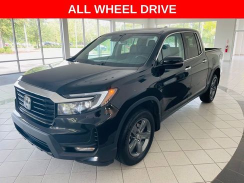 Used 2023 Honda Ridgeline RTL-E image 3