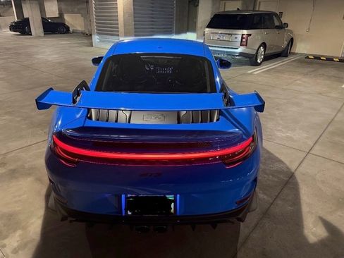 Used 2022 Porsche 911 GT3 image 6