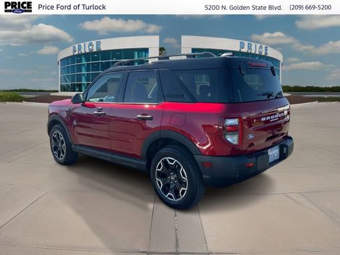 Used 2026 Ford Bronco Sport Outer Banks AWD/4WD image 7