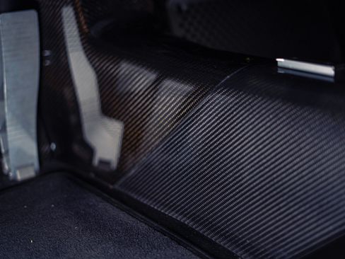 Used 2005 Porsche Carrera GT RWD image 40