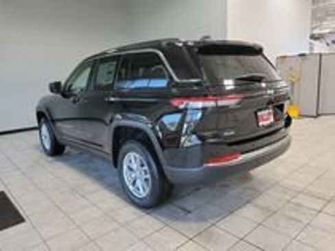 New 2026 Jeep Grand Cherokee Laredo X AWD/4WD image 6