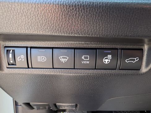 Used 2021 Toyota RAV4 TRD Off-Road AWD/4WD image 22