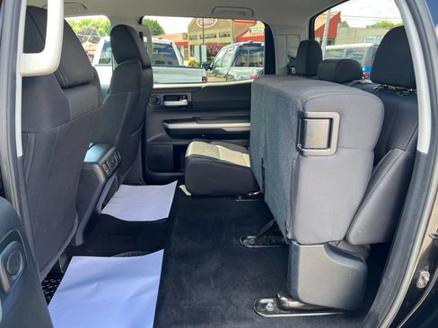 Used 2017 Toyota Tundra SR5 AWD/4WD image 42