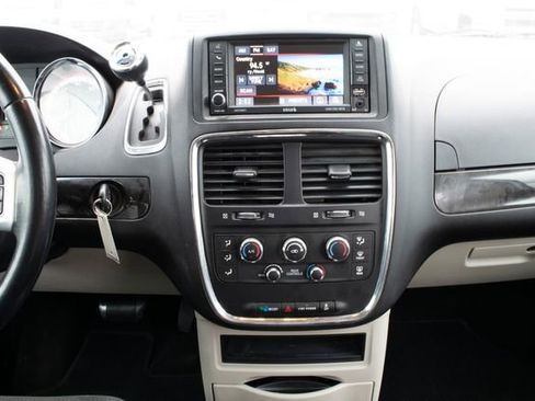 Used 2017 Dodge Grand Caravan SE w/ Power Window Group FWD image 23