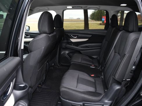 Used 2019 Subaru Ascent Premium image 16