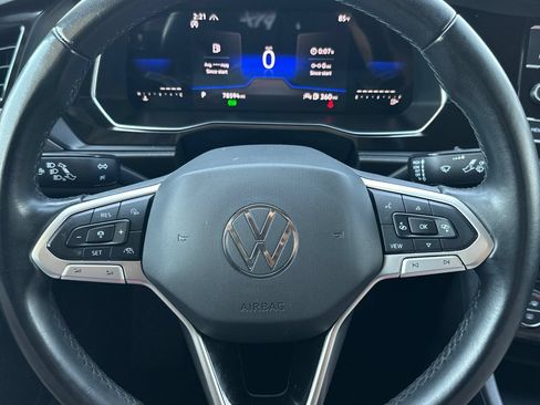 Used 2023 Volkswagen Jetta SE FWD image 22