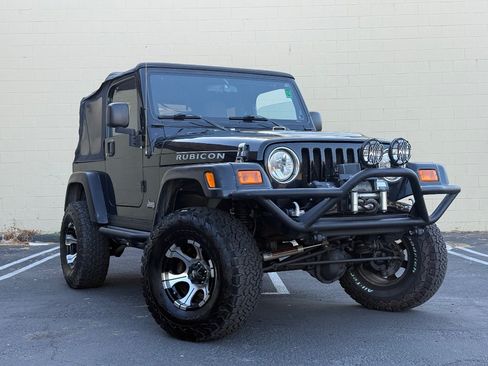 Used 2005 Jeep Wrangler Rubicon w/ Security Group AWD/4WD image 4