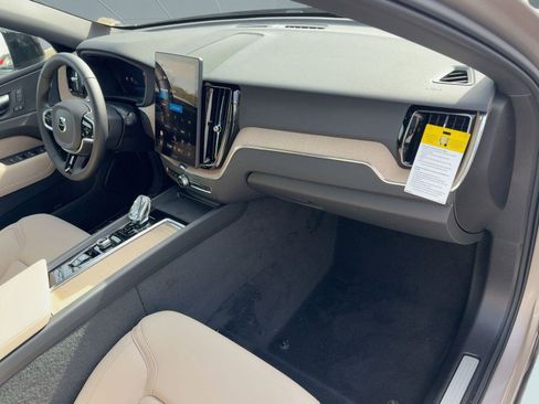 New 2026 Volvo XC60 B5 Plus w/ Climate Package image 31