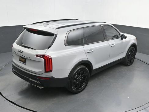 Used 2022 Kia Telluride SX w/ SX Prestige Package AWD/4WD image 41
