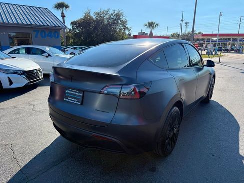 Used 2024 Tesla Model Y Long Range image 5
