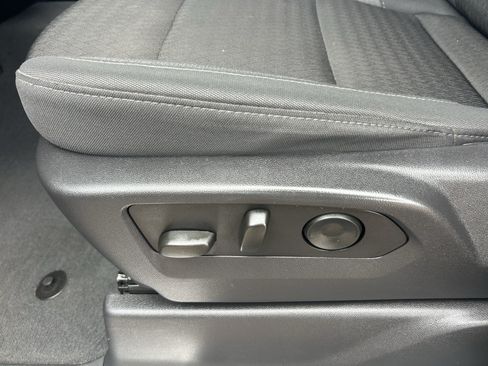 Certified 2025 Chevrolet Silverado 1500 LT RWD image 27