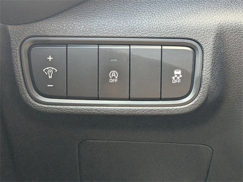 Used 2020 Kia Soul LX image 22