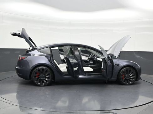 Used 2021 Tesla Model 3 Performance AWD/4WD image 35