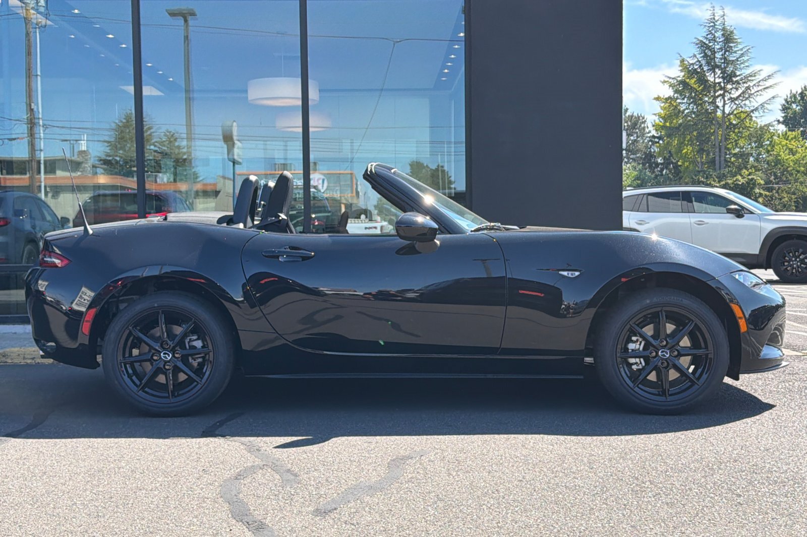 New 2026 MAZDA MX-5 Miata Sport RWD image 2
