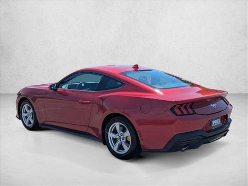 Used 2024 Ford Mustang Coupe RWD image 7