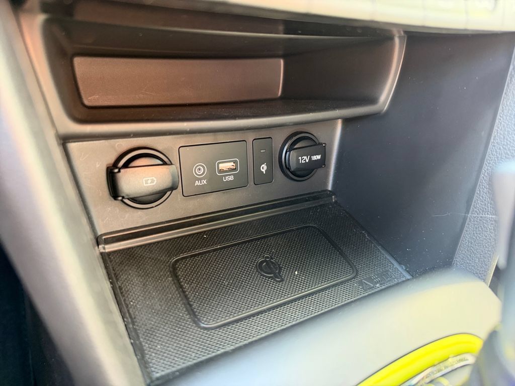 Used 2020 Hyundai Kona Ultimate w/ Cargo Package FWD image 24