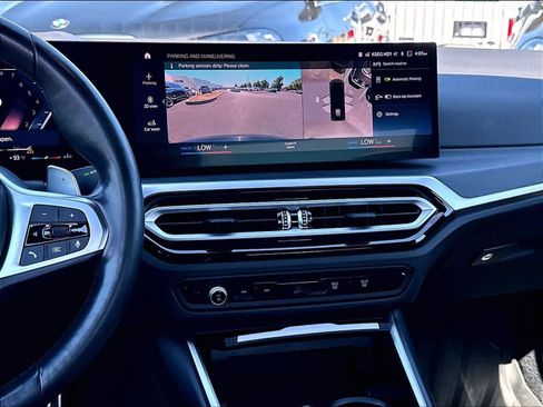 Used 2023 BMW 330i Sedan w/ M Sport Package RWD image 12